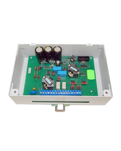 Блок распределения управления и сопряжения Тромбон БРУ-М15Д в Нижнем Новгороде Системы оповещения и управления эвакуацией Pintop.ru