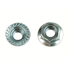 Гайка М10 с насечкой горячеоцинкованная DKC / ДКС (CM101000HDZ)