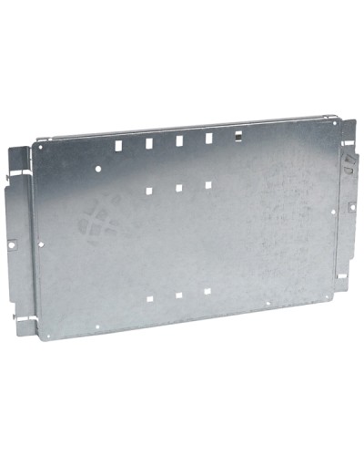 Пластина Legrand 020207 в Нижнем Новгороде Щиты электрические Pintop.ru