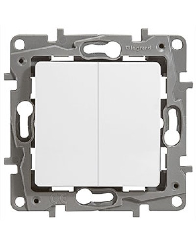 Выключатель двухклавишный 10 AX 250 В белый Etika Legrand 672202 в Нижнем Новгороде Аксессуары для кабель-канала Pintop.ru