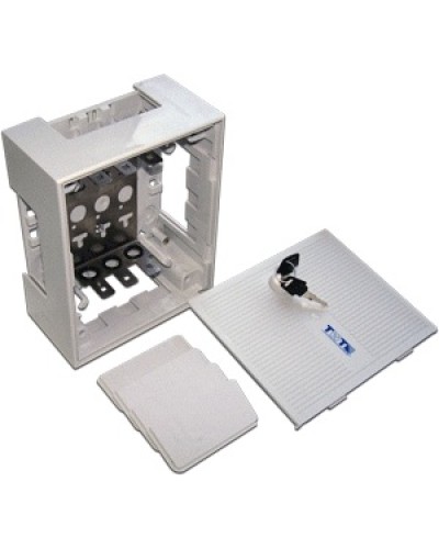 Коробка распределительная на 3 плинта TWT-DB10-3P в Нижнем Новгороде Боксы для автоматов Pintop.ru